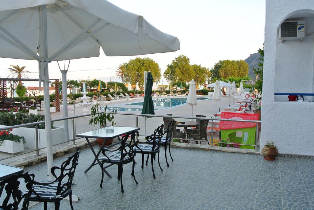 Kokalakis Hotel เคฟาลอส ภายนอก รูปภาพ